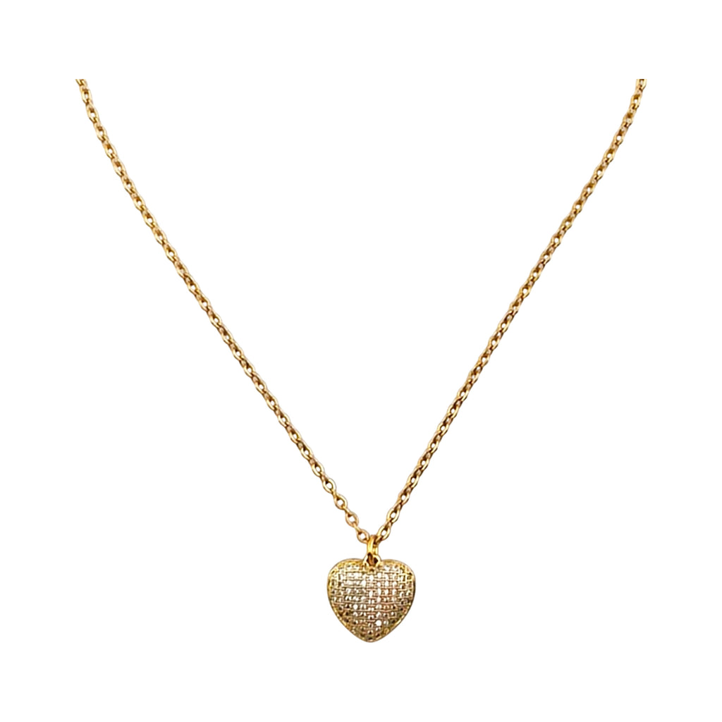 Fio Doce Coração dourado, com pendente coração e zircónias, vista de frente, sobre fundo branco.