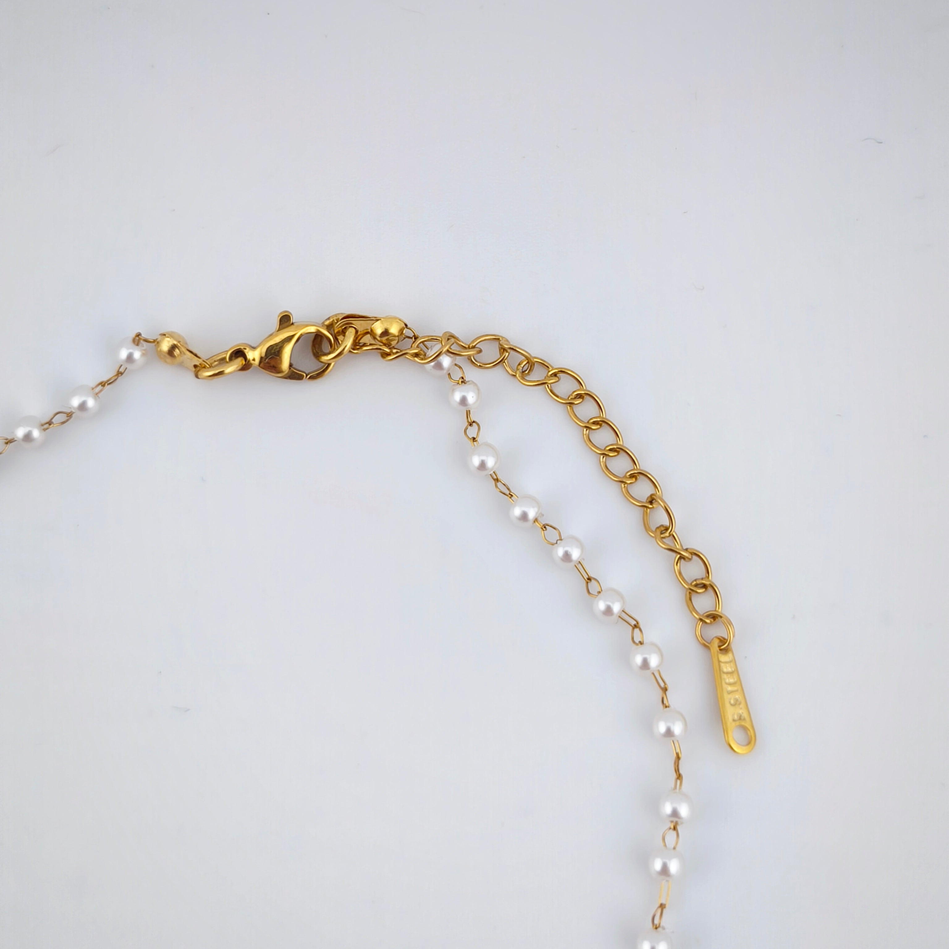 Colar Terço Nossa Senhora e Cruz - Aço Inoxidável e Pérolas | Joia de Fé